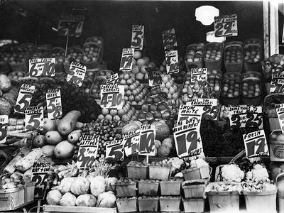 File:Fruit and vegetable store on Coxwell.jpg