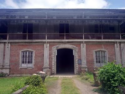 File:Aniceto Lacson House entrance - NHCP.jpg