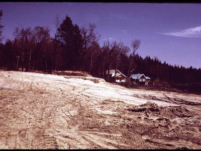 File:A BULLDOZER HAS BEEN USED TO FILL IN SWAMPY LAND FOR MORE VACATION HOMES NEAR FOURTH LAKE AND EAGLE CREEK LOCATED... - NARA - 554547.jpg