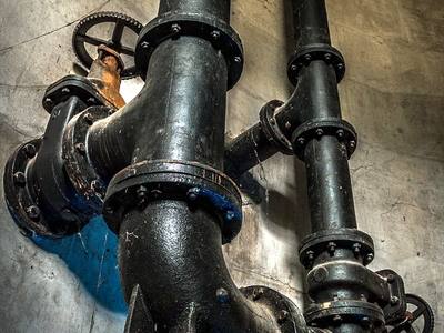 File:Tank Pipes (14865621005).jpg