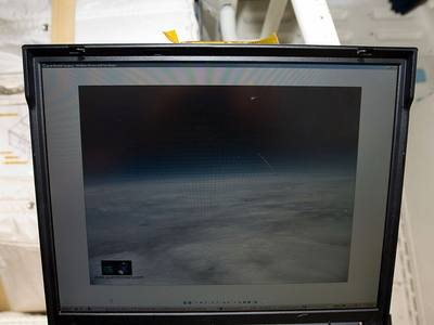File:S135E008830 - STS-135 - Image on Laptop- Atlantis after Launch as seen from StratoShuttle-1 - DPLA - 3cf164daf982495c5bd7d9c15391db03.jpg