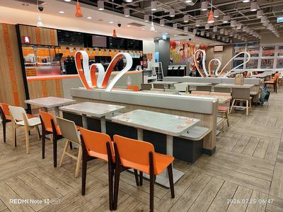 File:HK SKD Sai Kung Po Lam MCP One Shopping Mall 大快活 Fairwood Restaurant interior furniture tables n chairs July 2026 N13P 07.jpg