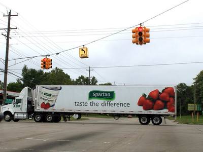 File:Spartan delivery truck Romulus Michigan.JPG