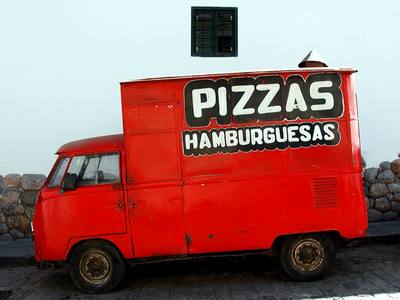 File:Delivery vehicle in Peru.jpg