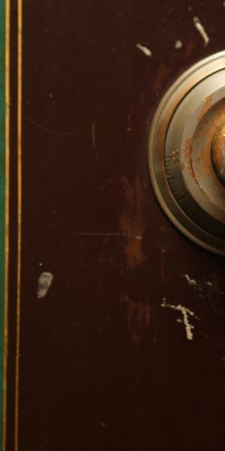 Safe Vault